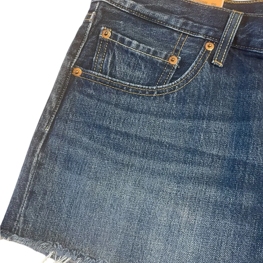Levis rand new